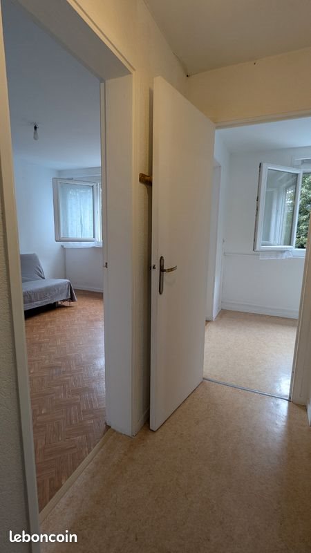Appartement à louer, 29m², Croix
