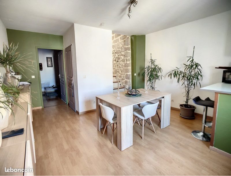 Appartement à louer, 55m², Montagnac