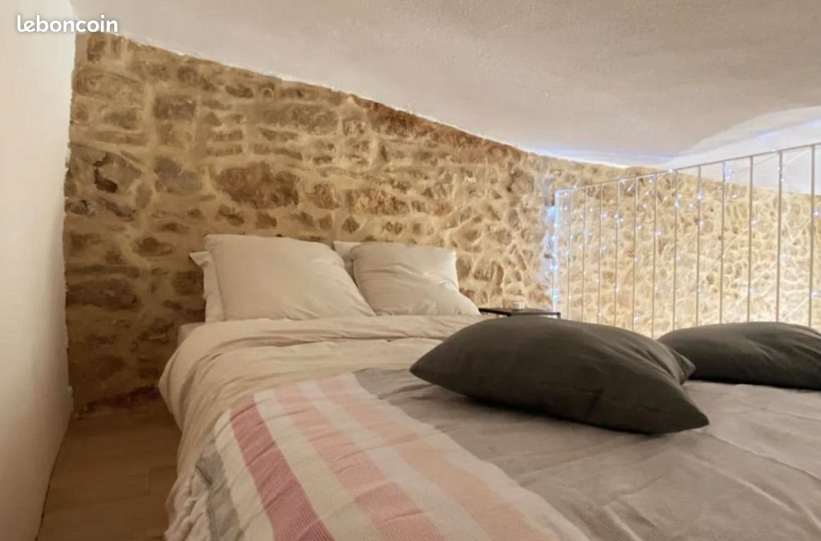 Appartement à louer, 25m², Mornas