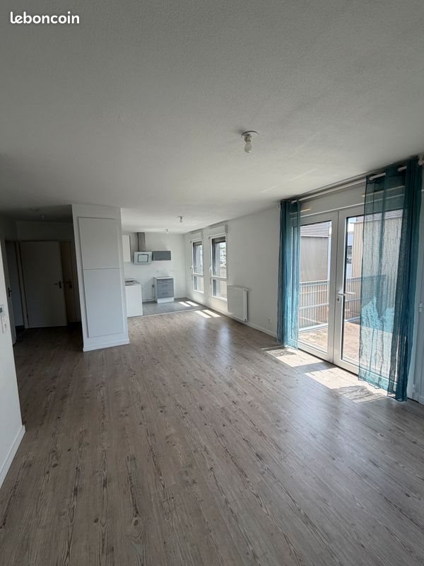 Appartement à louer, 65m², Bordeaux