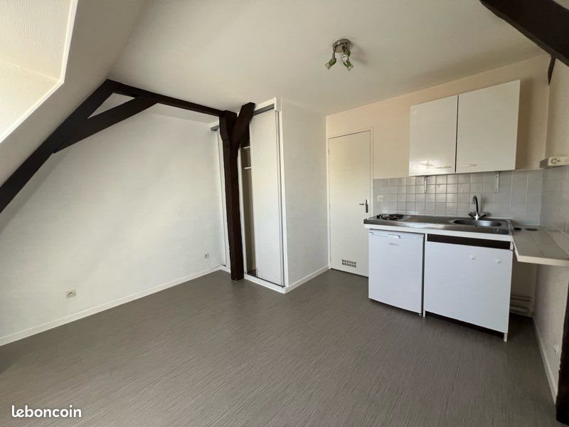 Appartement à louer, 18m², Poitiers