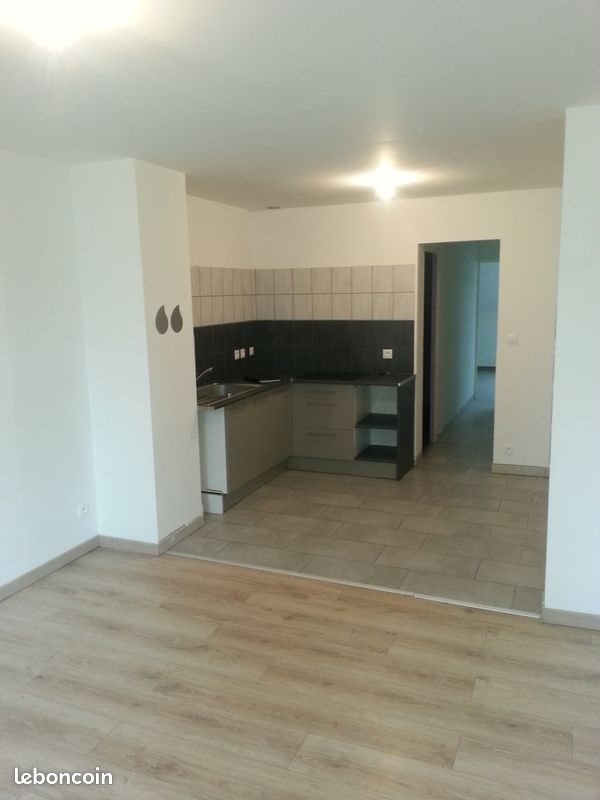 Appartement à louer, 42m², Grandfontaine