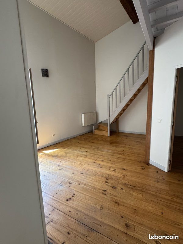 Appartement à louer, 88m², Estagel