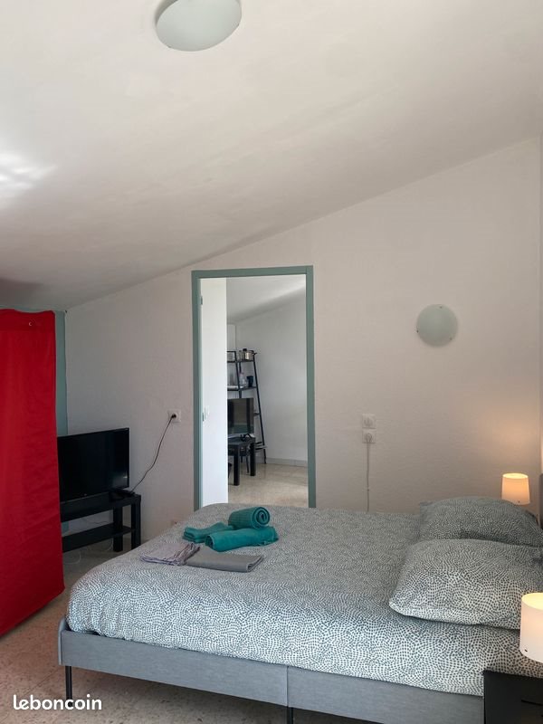 Appartement à louer, 27m², Nîmes
