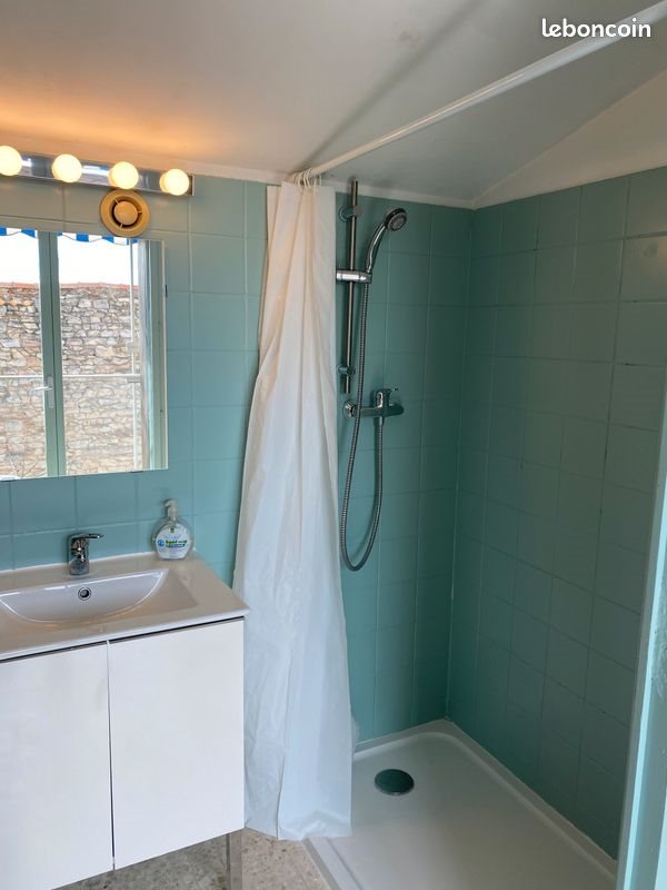 Appartement à louer, 27m², Nîmes