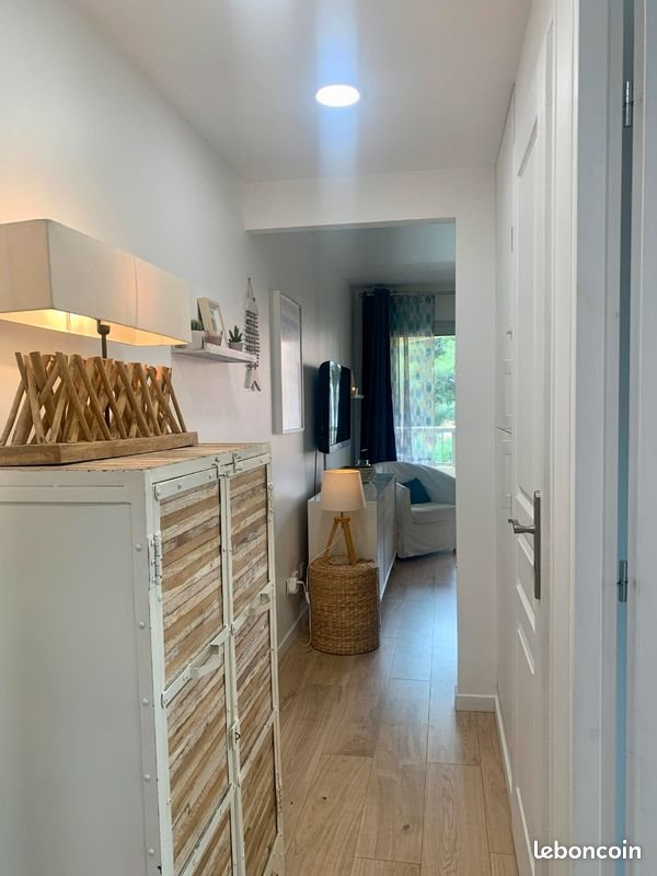 Appartement à louer, 30m², Saint-Mandrier-sur-Mer