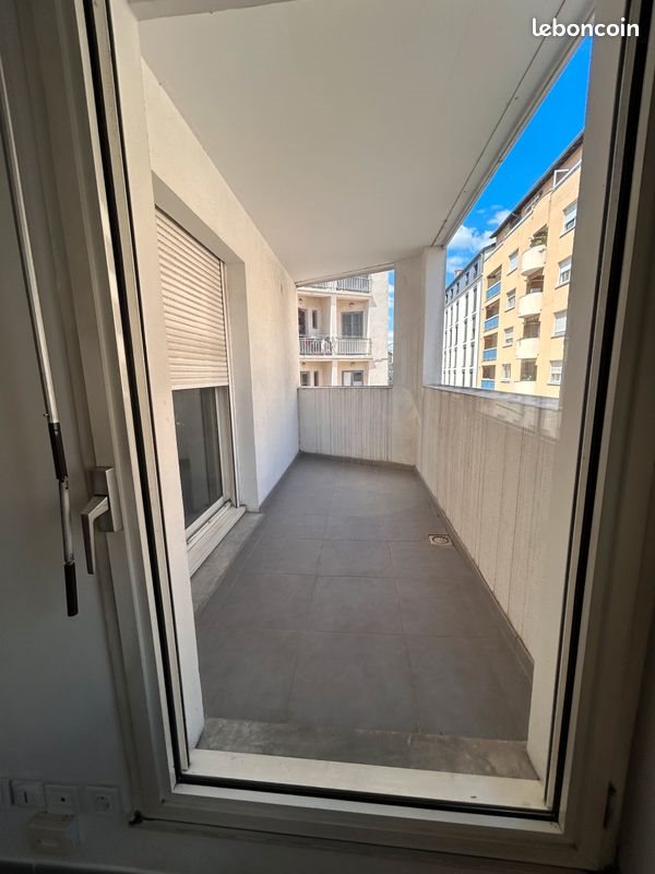 Appartement à louer, 60m², Lyon 7ème