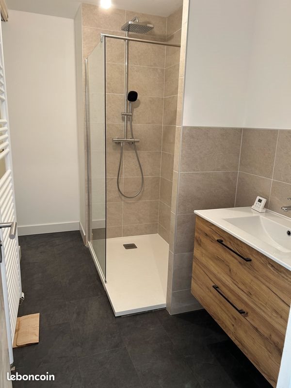 Appartement à louer, 84m², Biesles