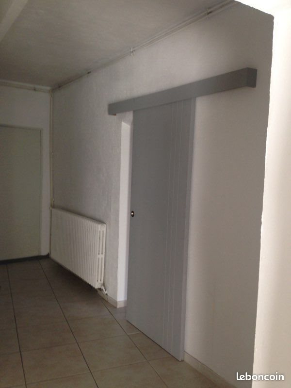 Maison à louer, 90m², Aramon