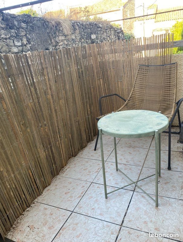Maison à louer, 90m², Aramon