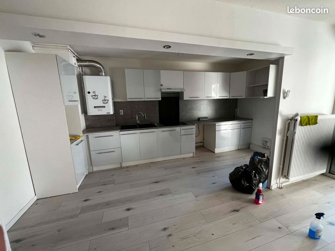 Appartement à louer, 69m², Avignon
