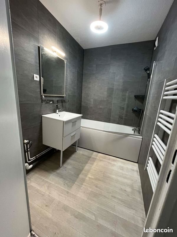 Appartement à louer, 69m², Avignon
