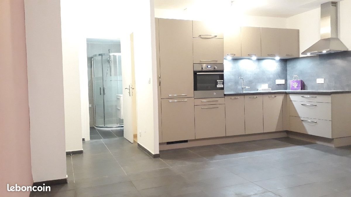 Appartement à louer, 53m², Saint-Martin-d'Hères