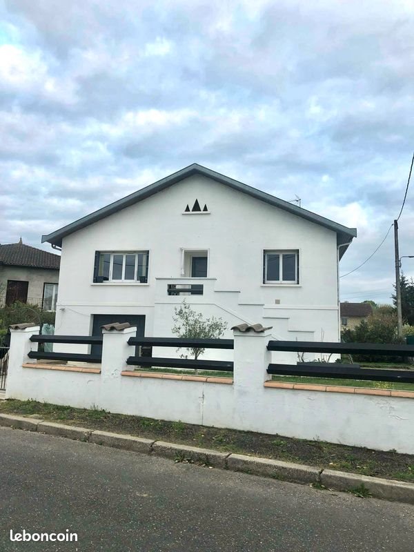 Maison à louer, 86m², Seissan