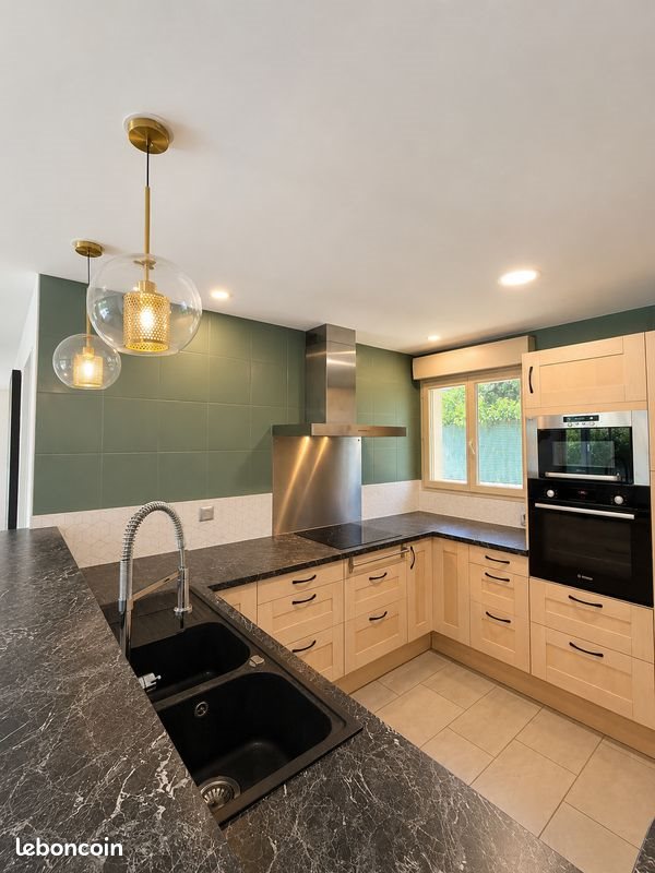 Maison à vendre, 106m², La Biolle