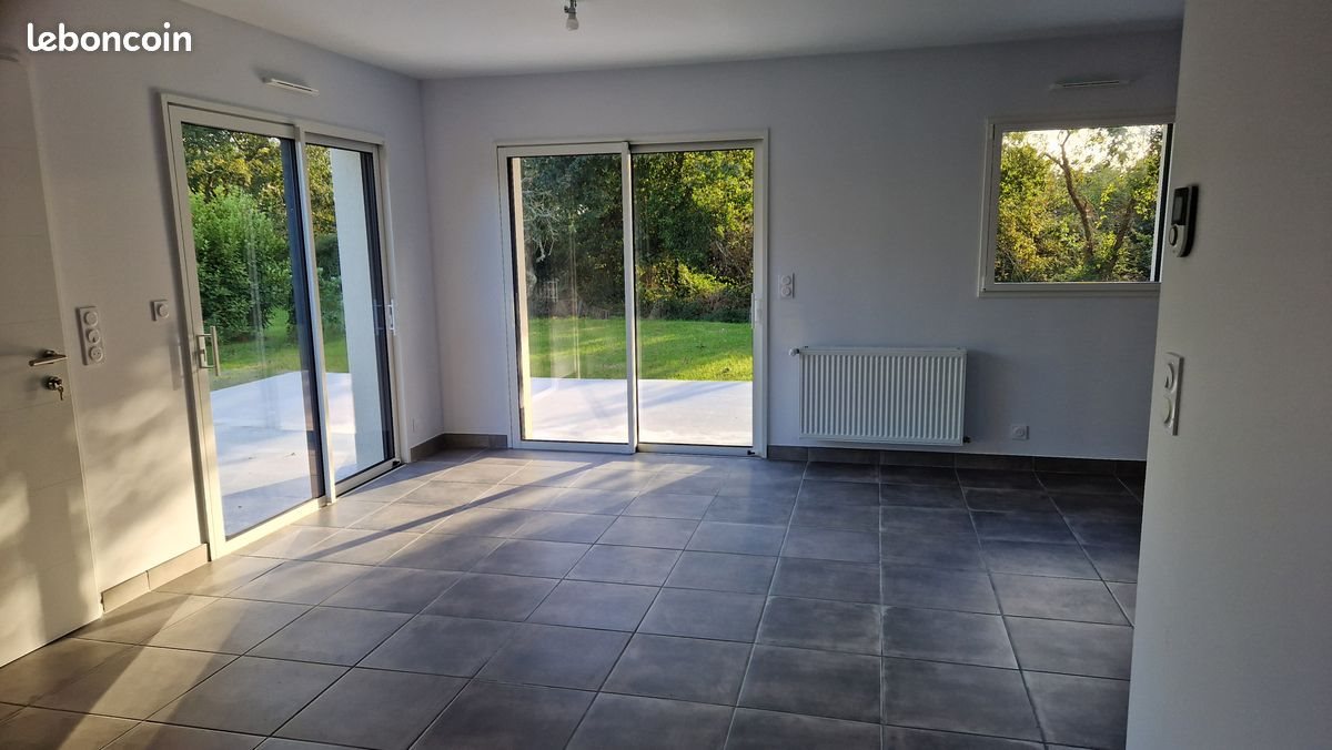 Maison à louer, 80m², Hanvec