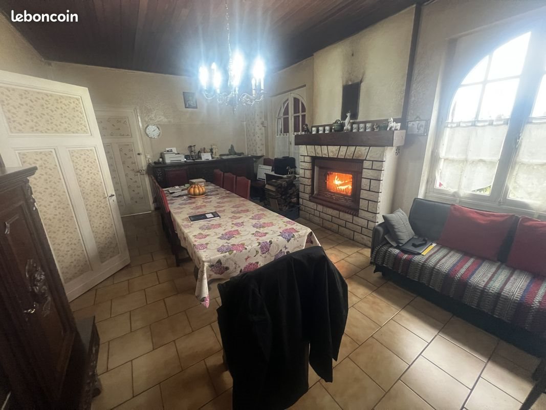 Maison à vendre, 200m², Saint-Pardoux-du-Breuil