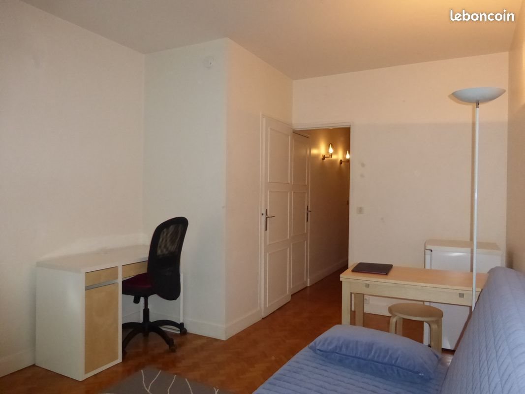 Appartement à louer, 23m², Sèvres