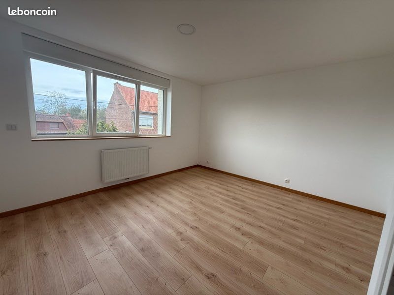 Maison à louer, 160m², Neuvilly