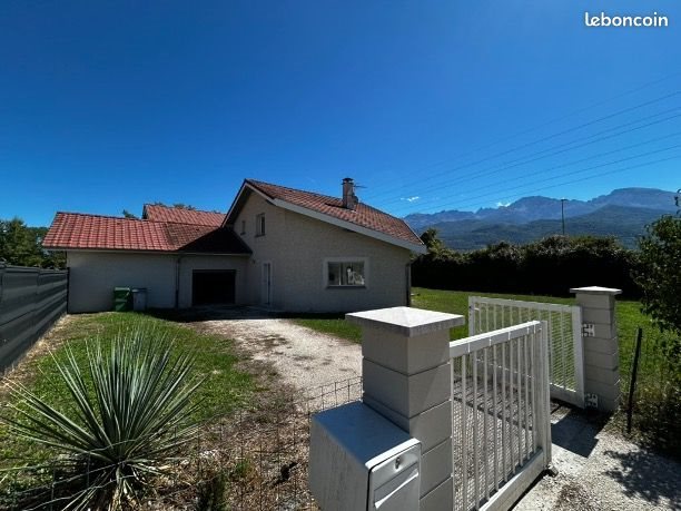 Maison à louer, 130m², Saint-Ismier