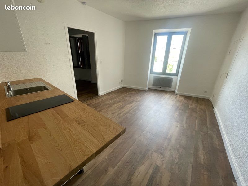 Appartement à louer, 30m², Montbrison