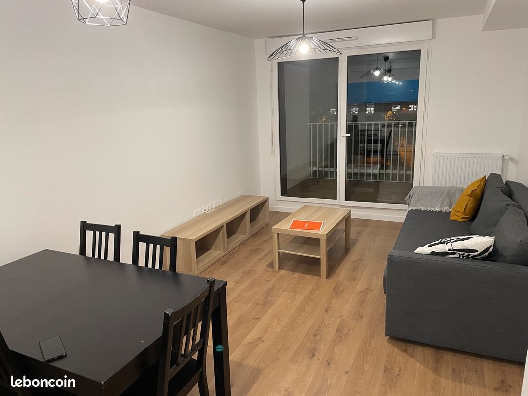 Appartement à louer, 46m², Nanterre