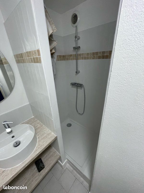 Appartement à louer, 21m², Nîmes