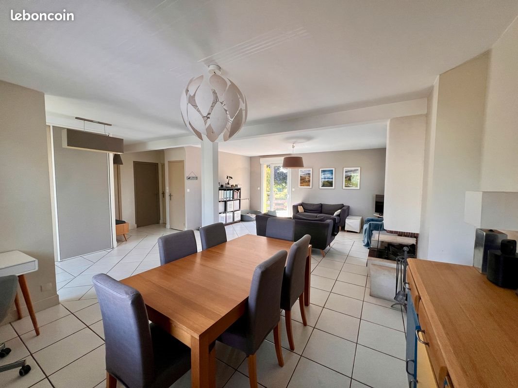 Maison à vendre, 135m², Saint-Aubin-d'Aubigné