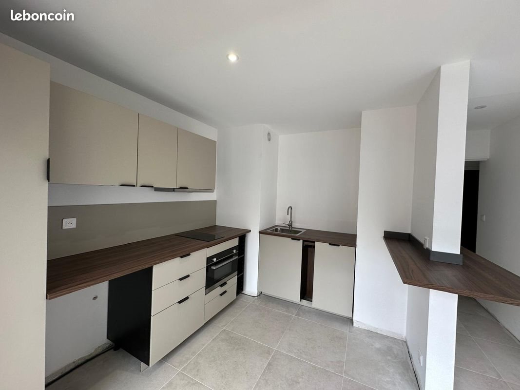 Appartement à louer, 36m², Lyon 8ème