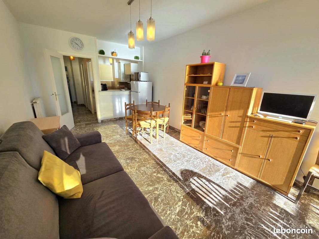 Appartement à louer, 35m², Menton