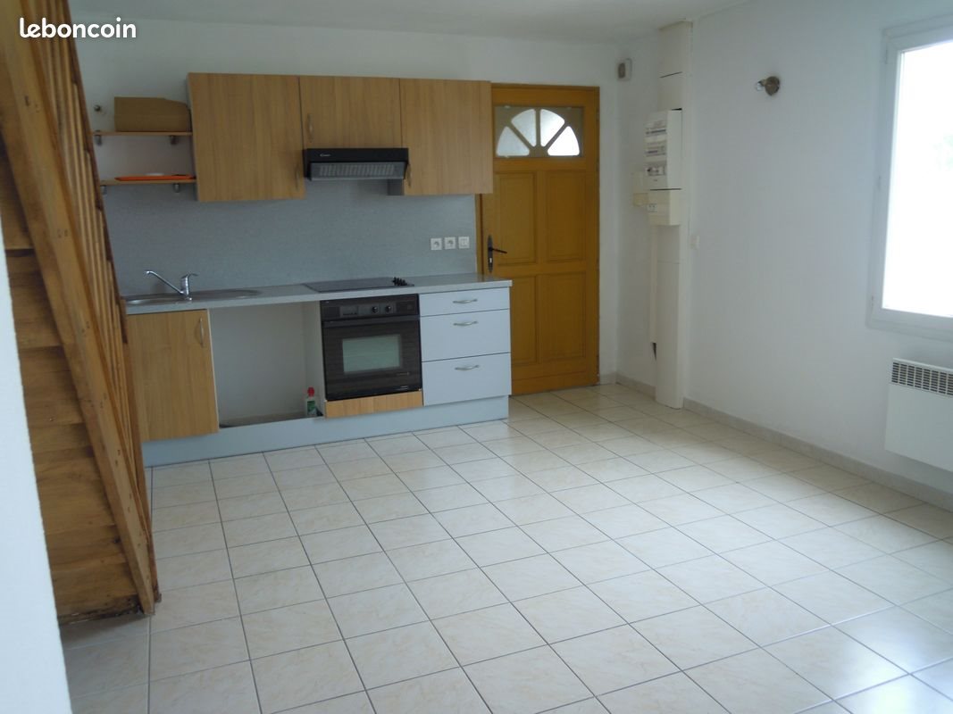 Appartement à louer, 51m², Rousset