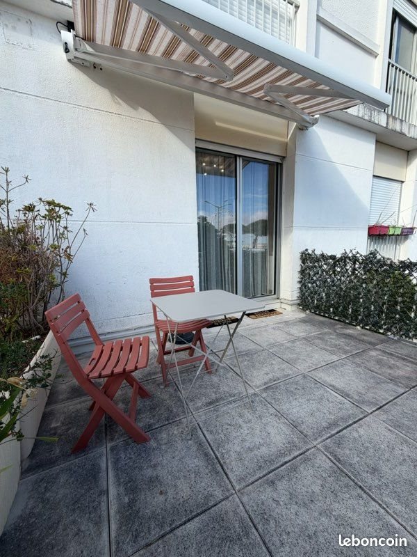 Appartement à louer, 22m², Royan