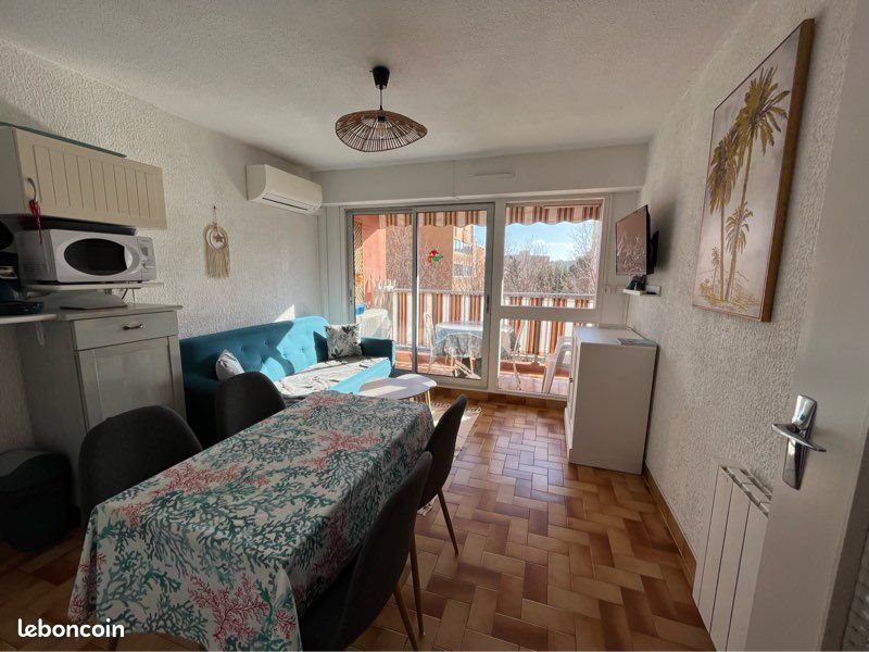 Appartement à louer, 24m², Le Lavandou