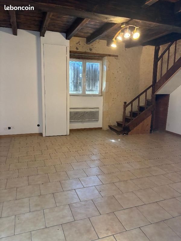 Maison à louer, 105m², Chalandray