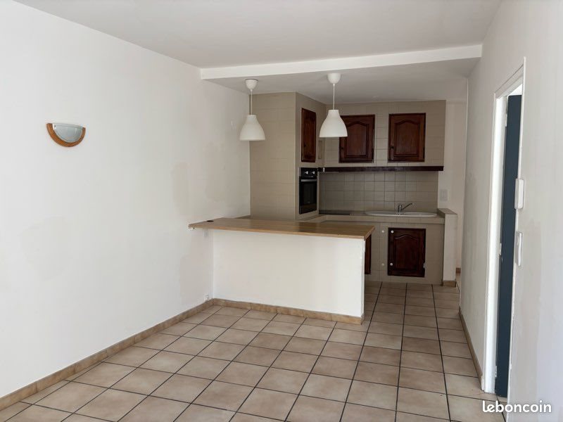 Appartement à louer, 70m², Orange