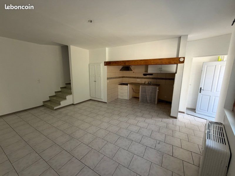 Maison à vendre, 70m², Villelaure