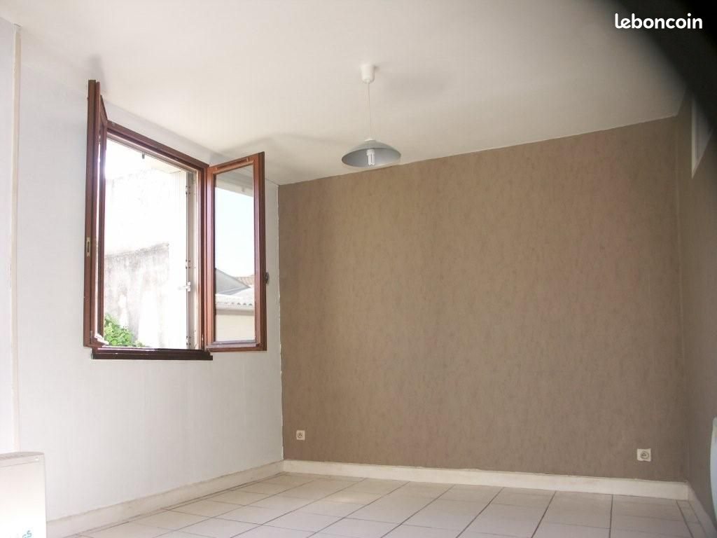 Appartement à louer, 45m², Châteauneuf-sur-Charente