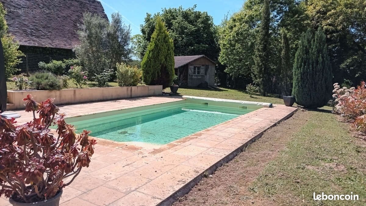 Maison à vendre, 110m², Saint-Priest-les-Fougères
