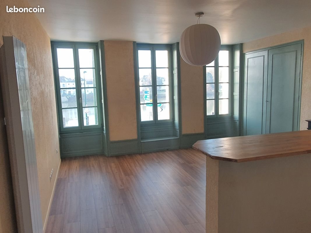 Appartement à louer, 55m², Joigny