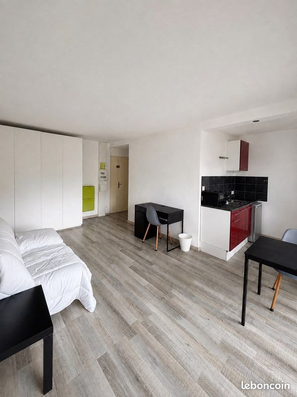 Appartement à louer, 28m², Saint-Etienne