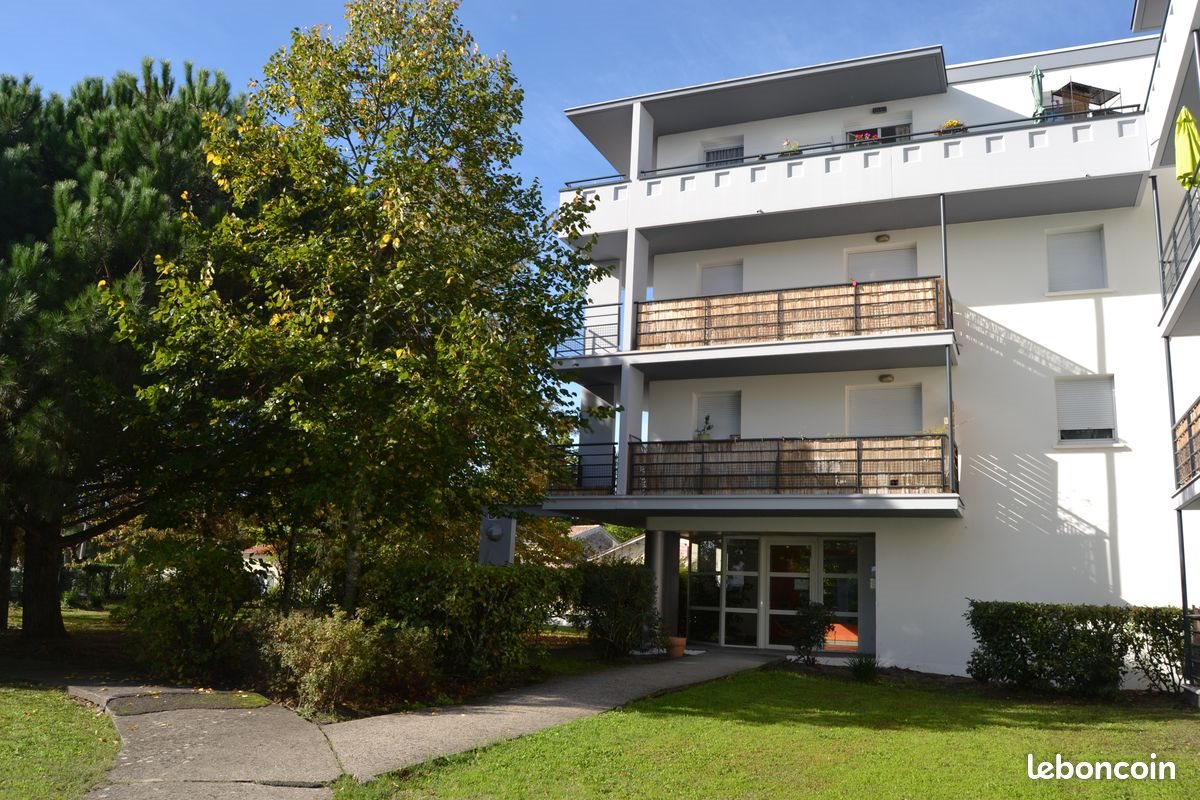 Appartement à louer, 48m², Bègles