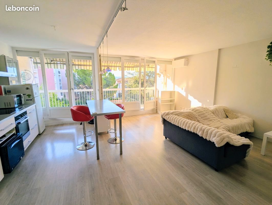 Appartement à louer, 65m², Aix-en-Provence