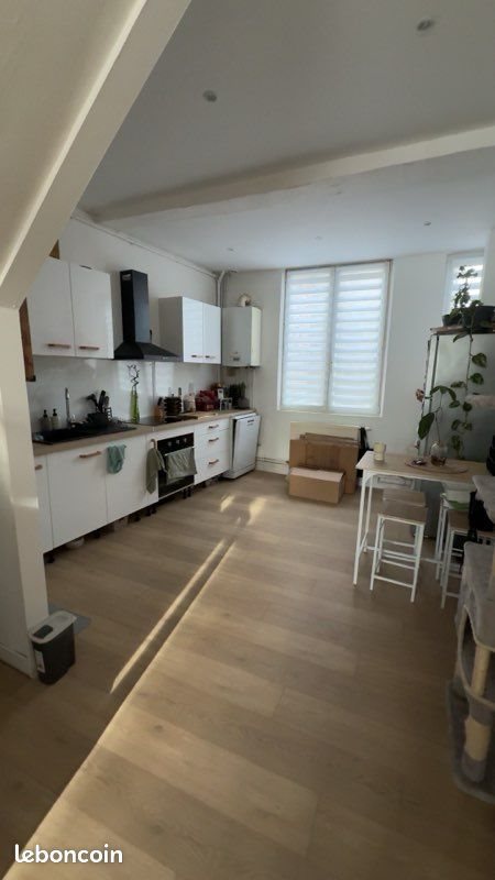 Appartement à louer, 100m², La Fère