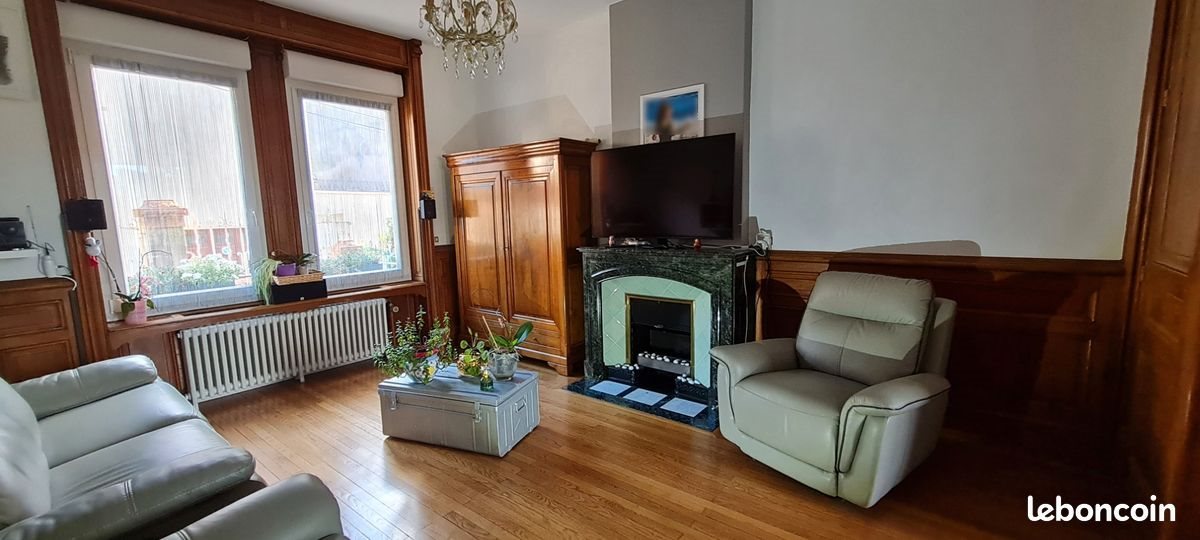 Maison à vendre, 170m², Cours-la-Ville