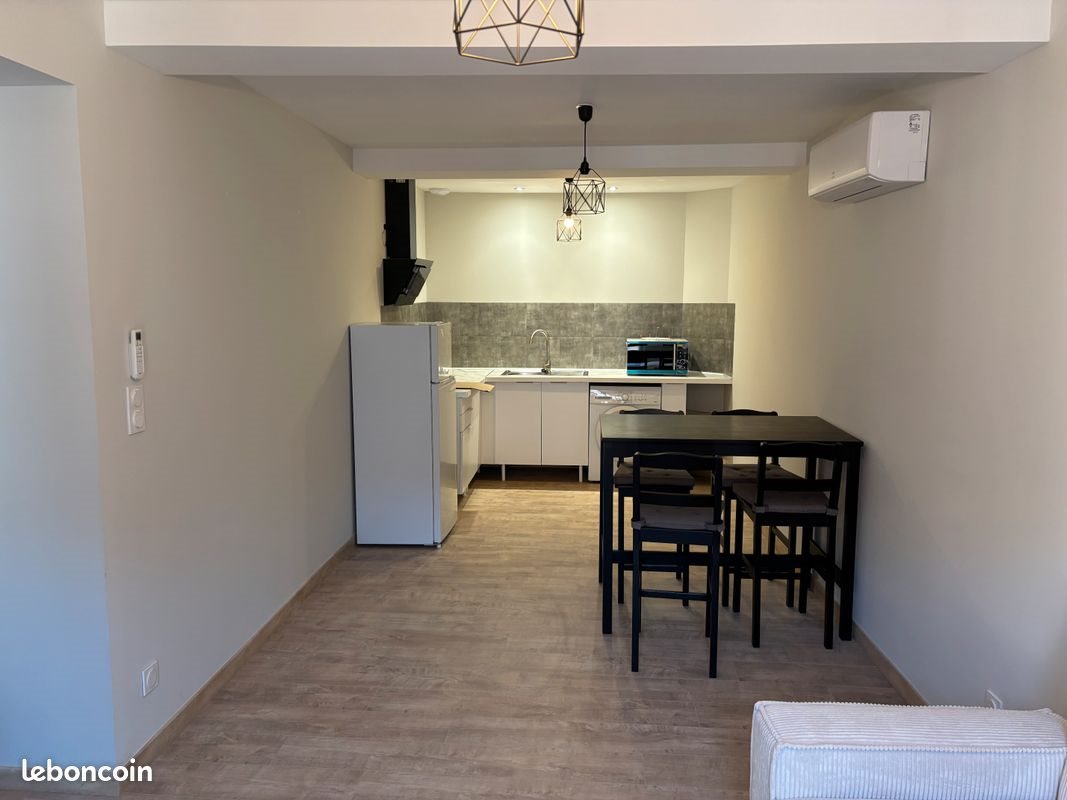 Appartement à louer, 42m², Nègrepelisse