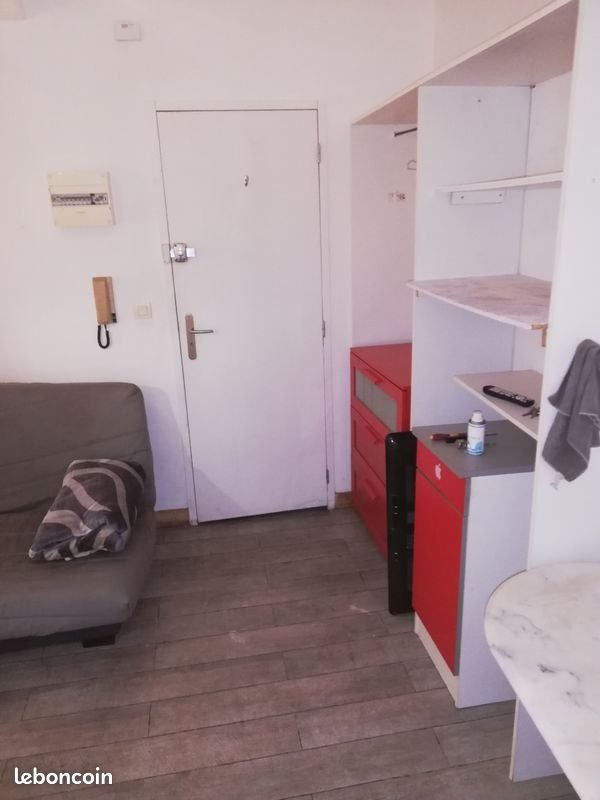 Appartement à louer, 19m², Aubagne