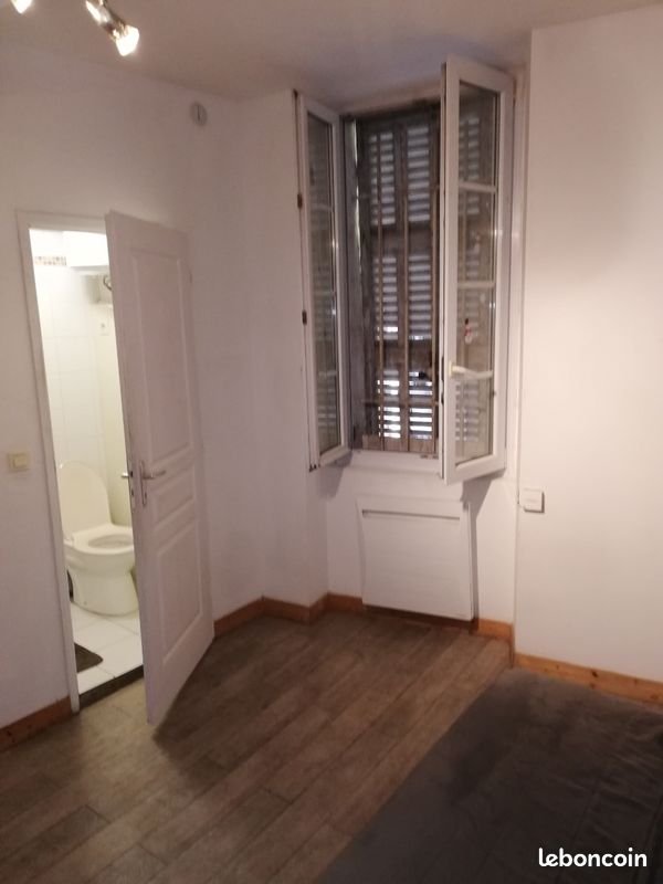 Appartement à louer, 19m², Aubagne