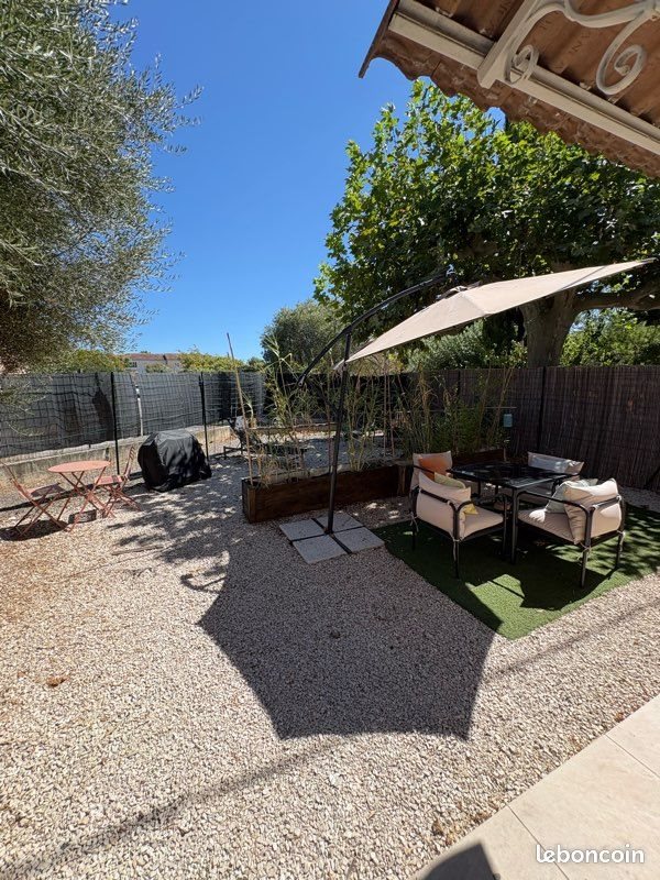 Appartement à louer, 35m², Marignane