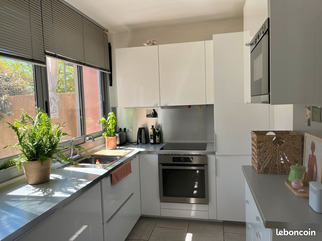 Maison à louer, 140m², Le Tholonet