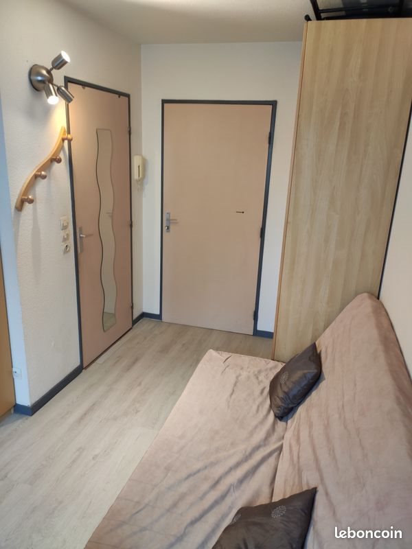 Appartement à louer, 17m², Guyancourt
